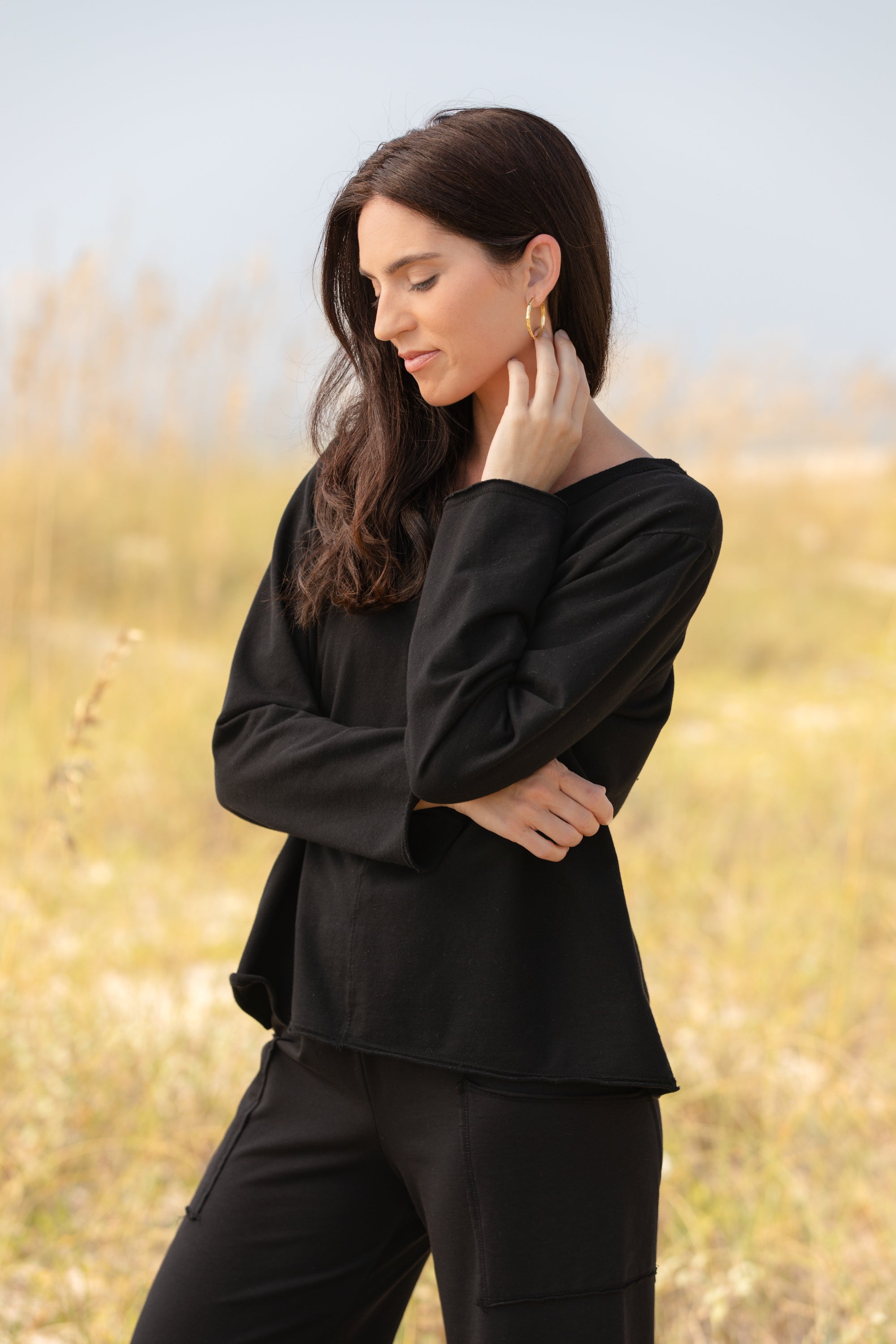 Becasa-Fall-SundayCottonPullover-Black