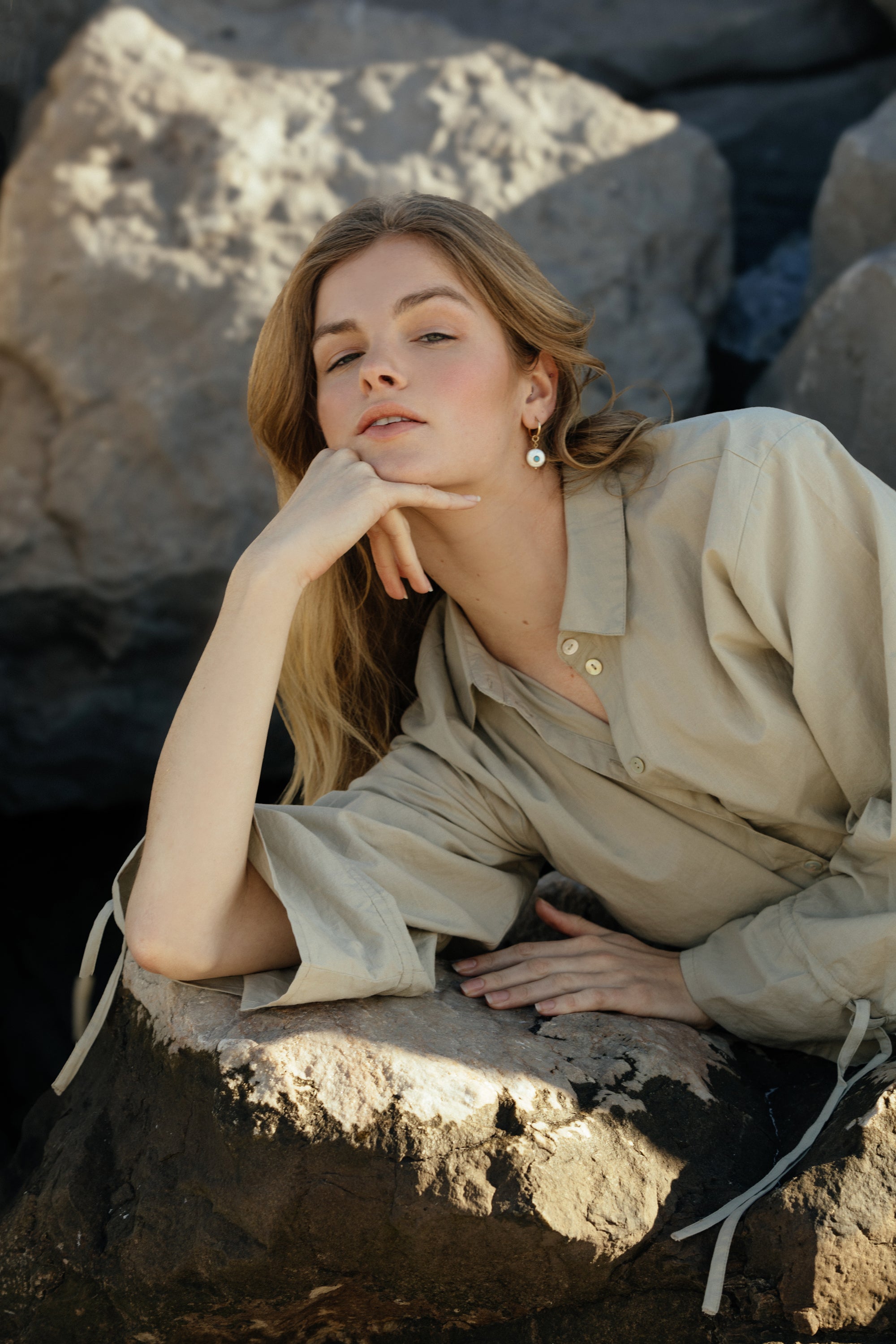 sail button up abbey stone