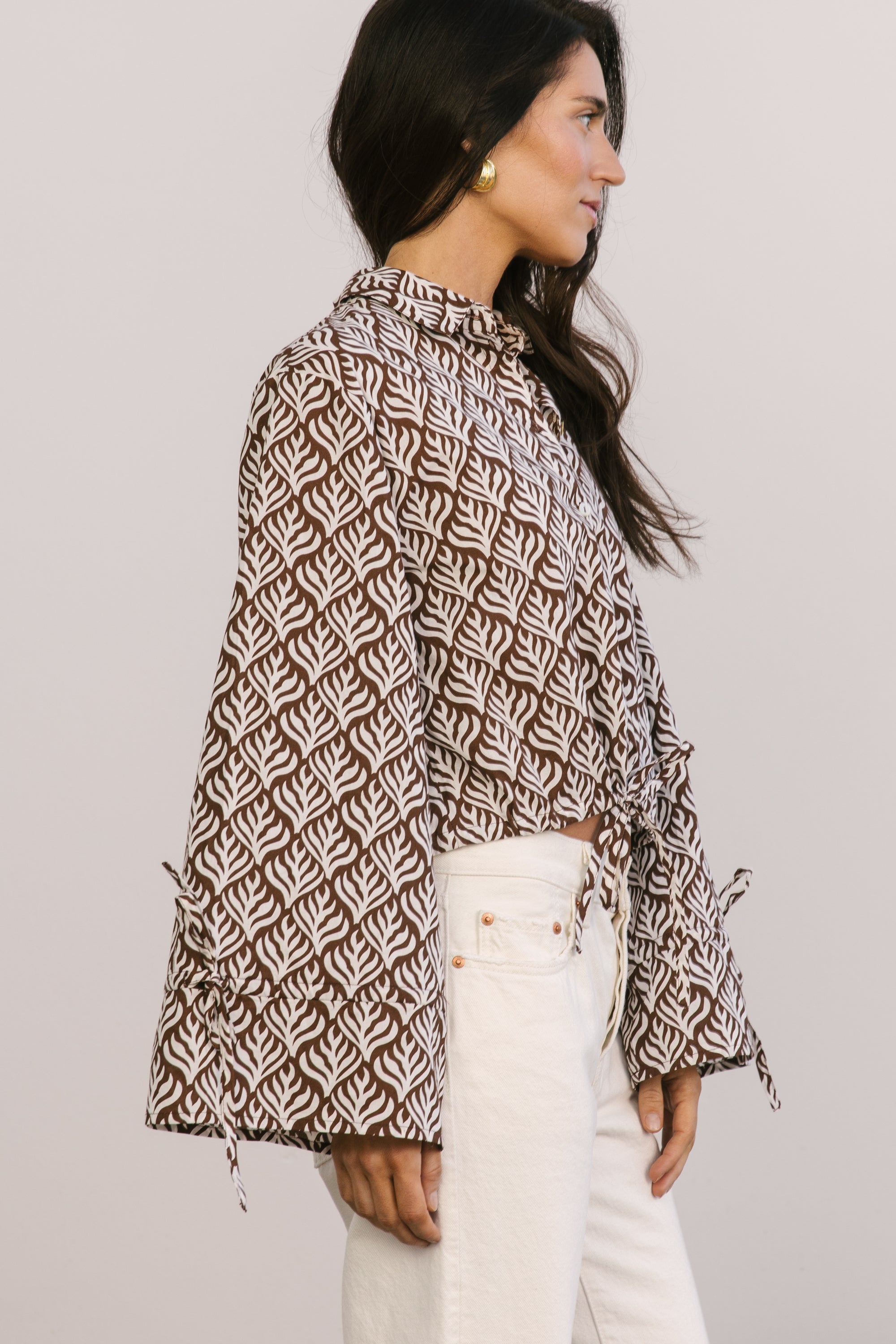 sail button up chocolate flora