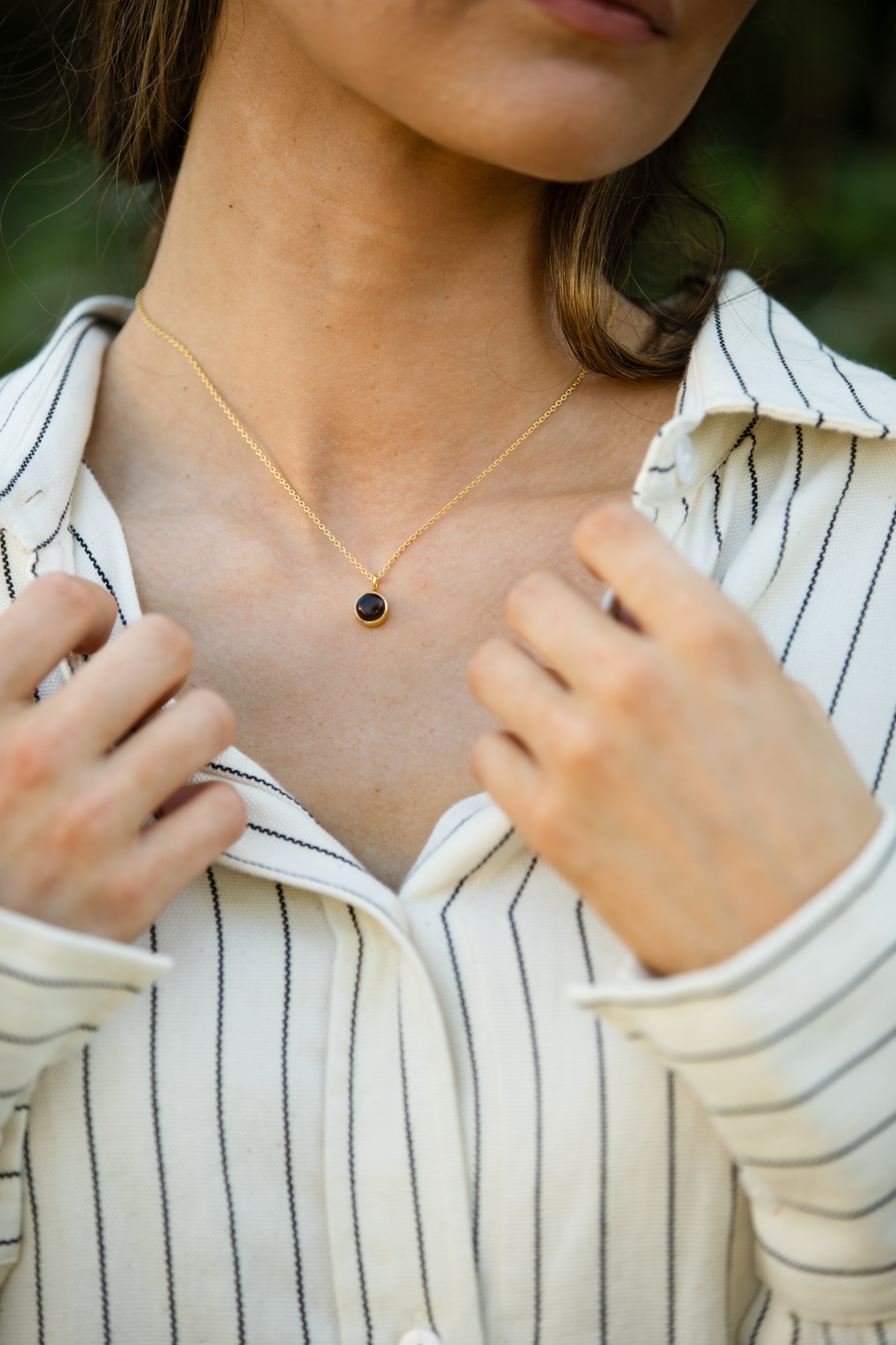 Glow Bezel Necklace - Bronze