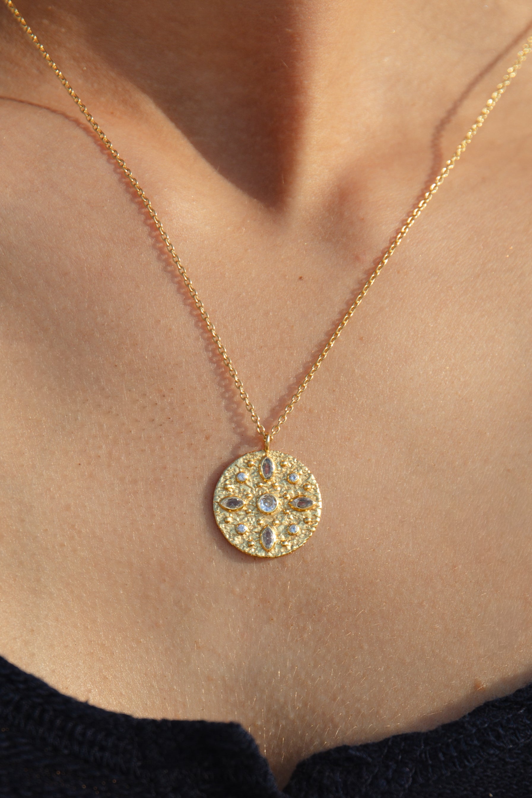 Sunburst Pendant Necklace - Salt