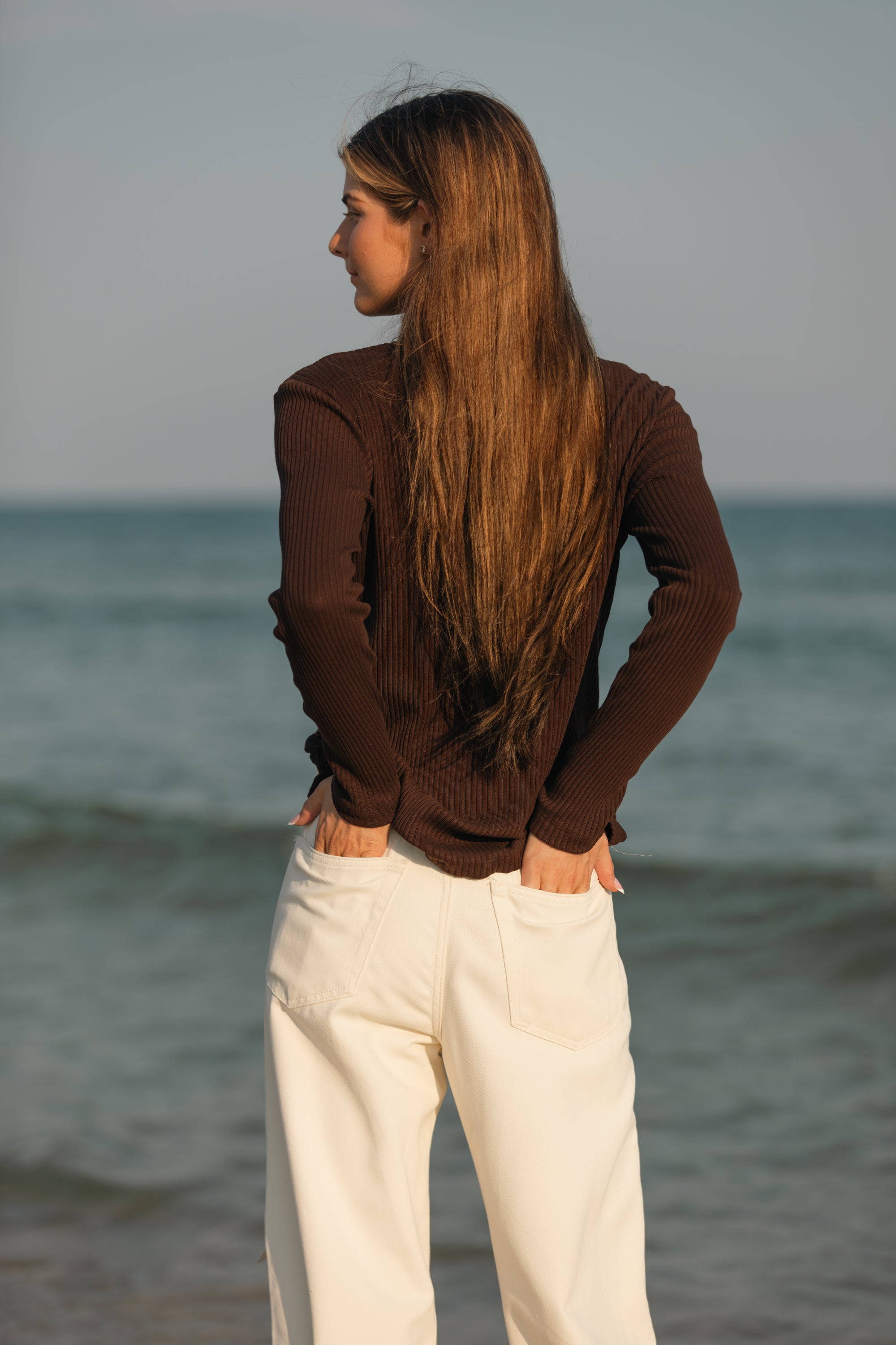 Beach-Bonfire-Sweater-Chocolate