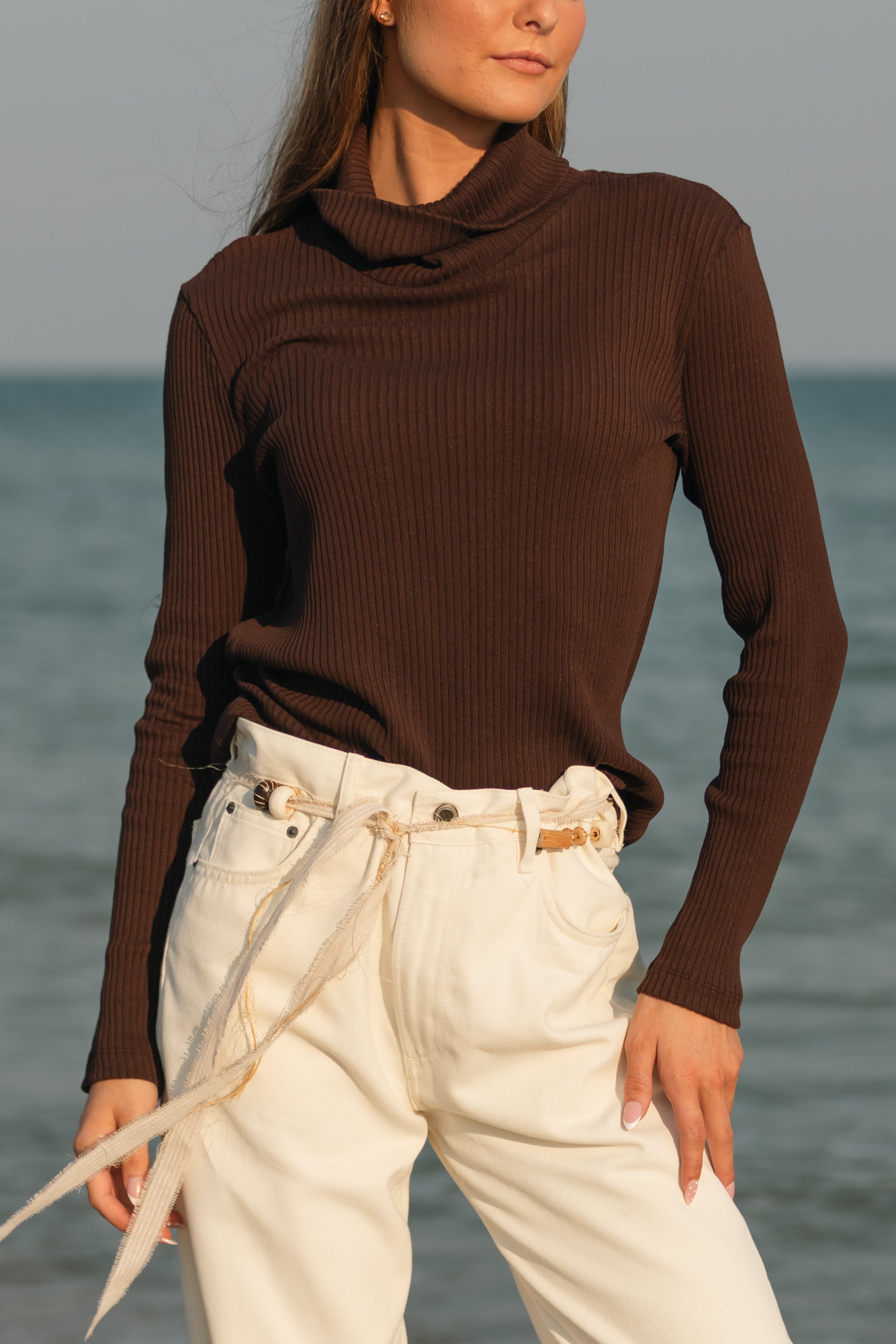 Beach-Bonfire-Sweater-Chocolate