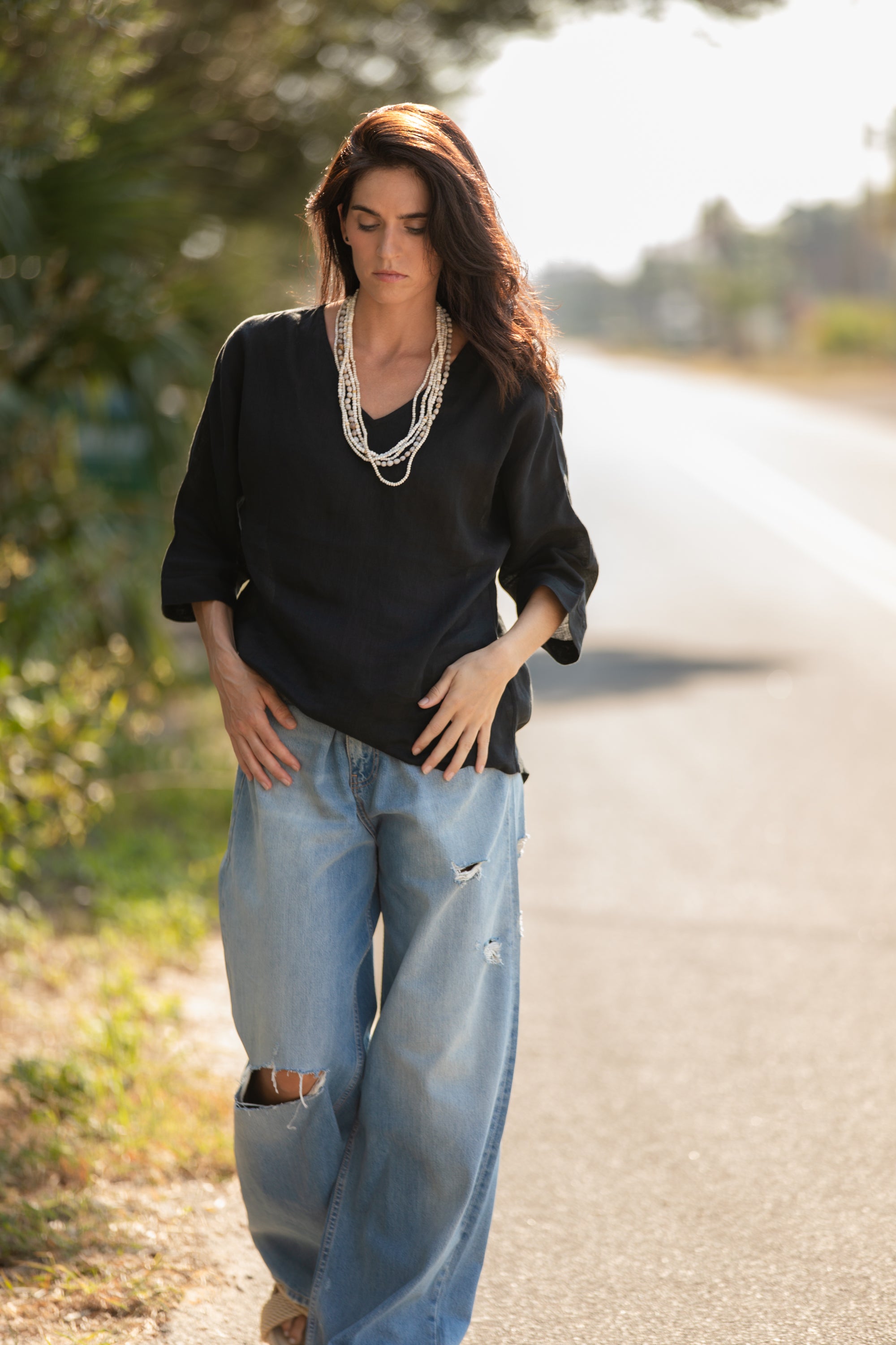 Becasa-Weekend-Linen-Tee-Black