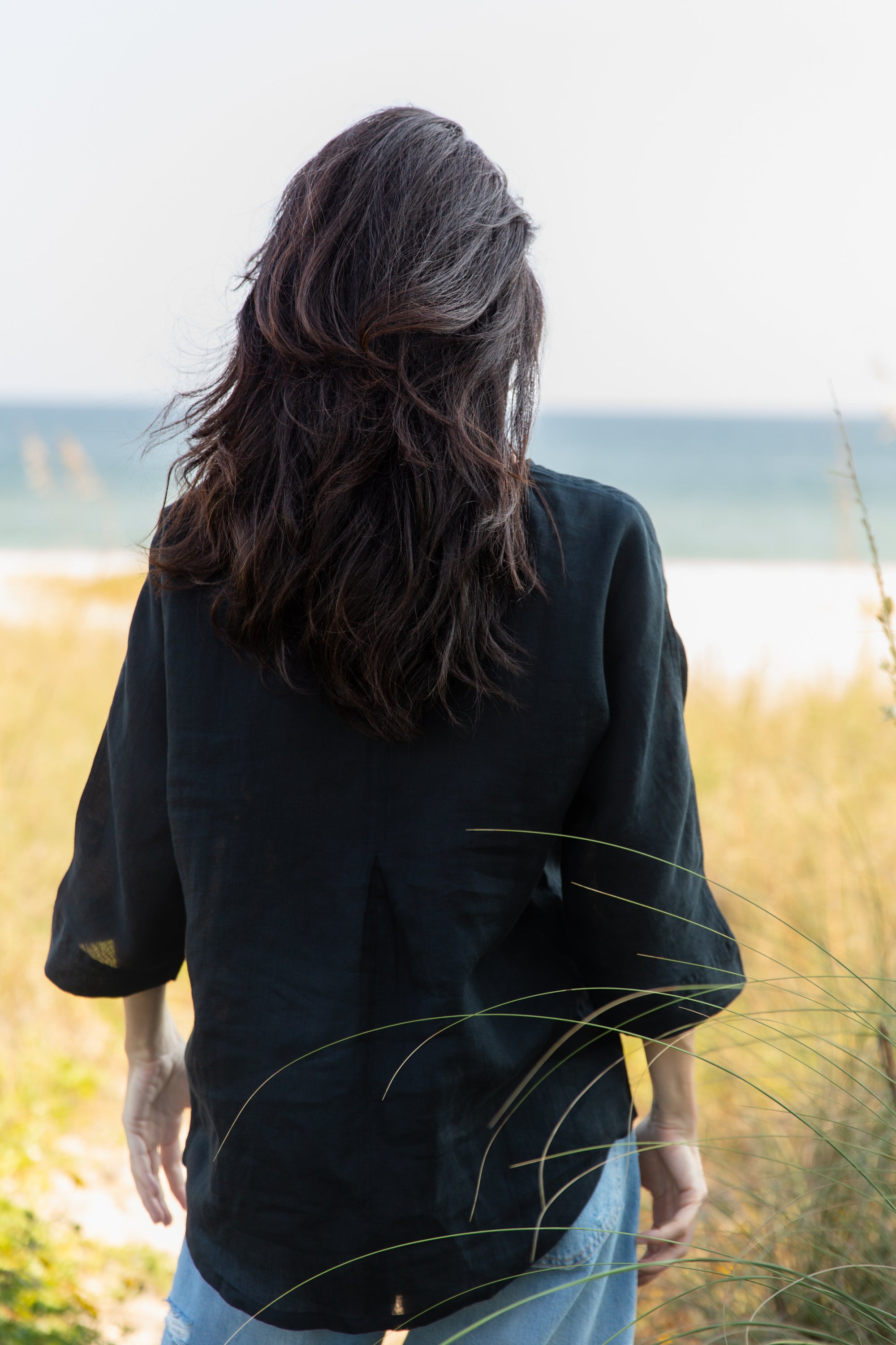 weekend linen tee blk