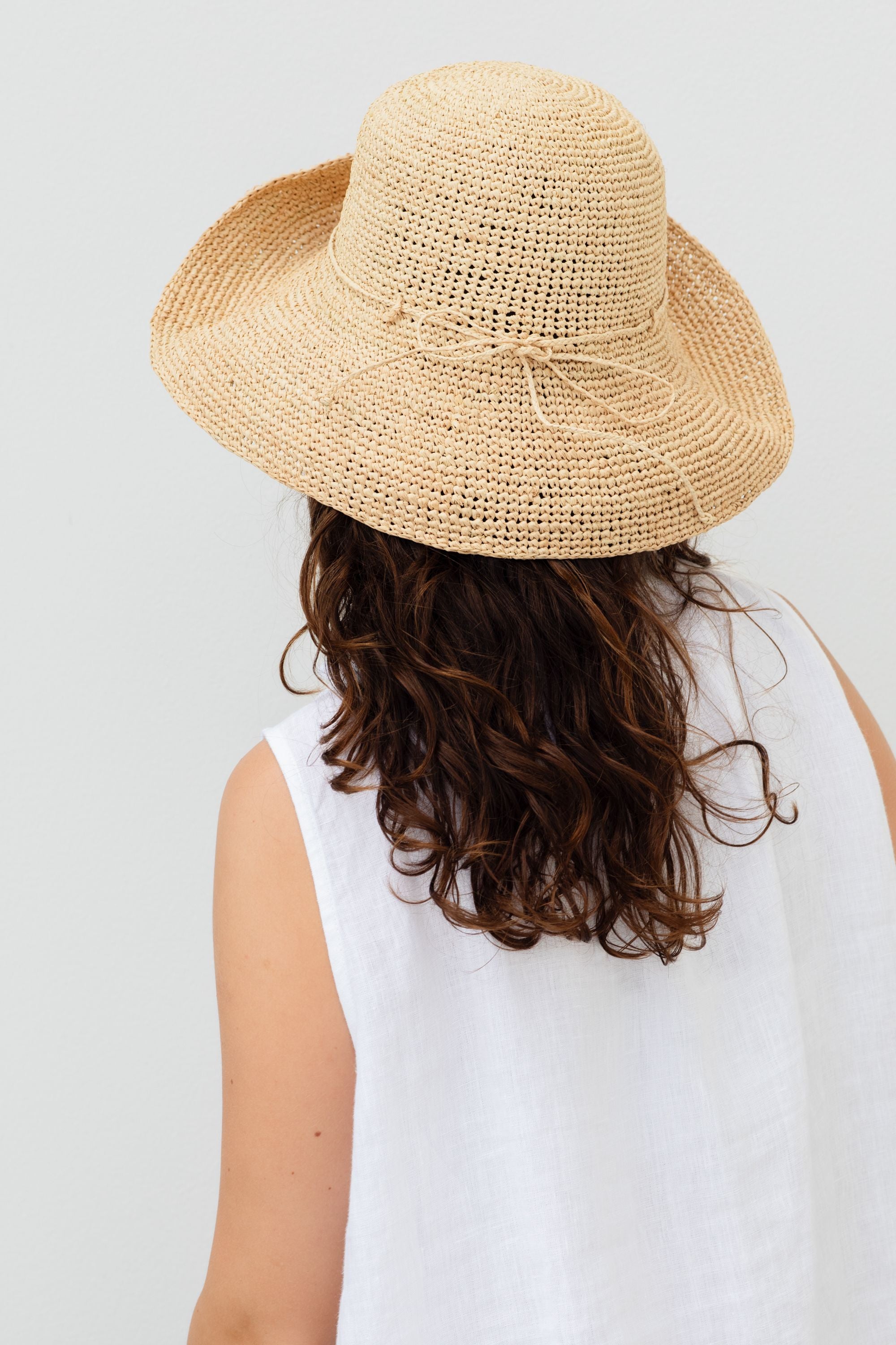 natural  leor crochet hat
