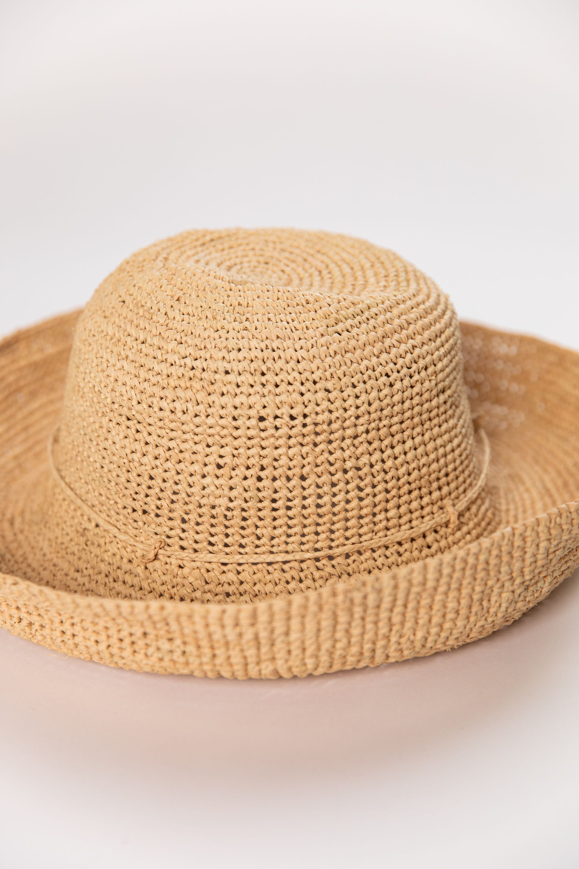 natural  leor crochet hat